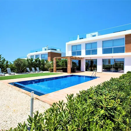 Luxurioese Mit Privatem Pool Und Whirlpool Casa de Férias *